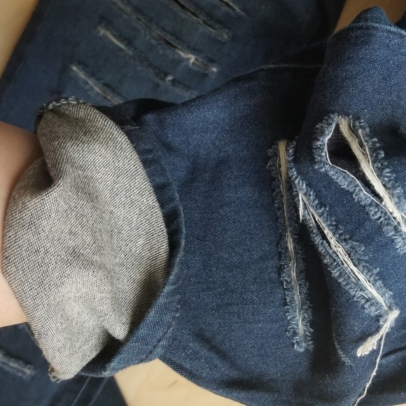 Sz 14 Ashley Stewart Indigo Distressed Jean - Picture 6 of 13